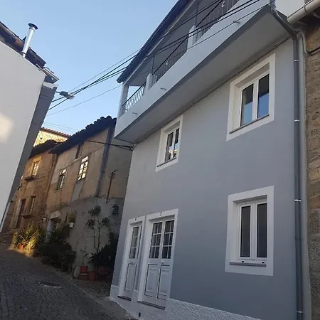 Casa Dos Avos E Netos *