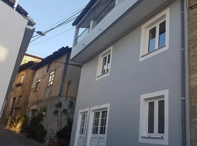 Casa Dos Avós E Netos *